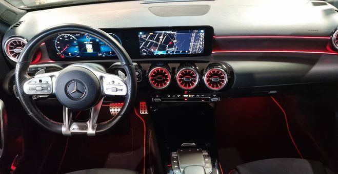 Mercedes Classe A 1.3 200 165 amg line 7g-dct bva + toit p Noir de 2021