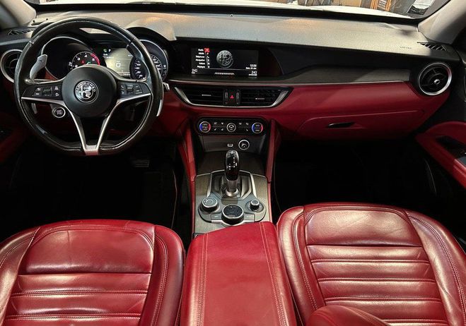 Alfa romeo Stelvio 2.2 d 210 executive q4 bva + si�ges av c Blanc de 2017