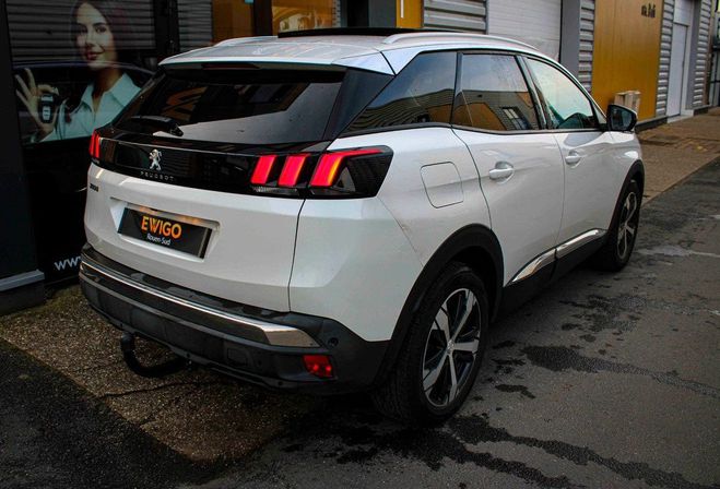 Peugeot 3008 generation 1.2 puretech 130 ch gt line t Blanc de 2017
