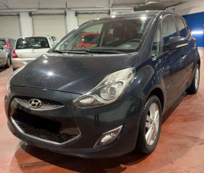 Cliquer pour voir la photo suivante Hyundai Ix20 1.4 90CH PACK SENSATION Noir de 2011