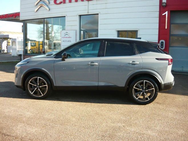 Nissan Qashqai 140 Cv Gris Clair de 2022