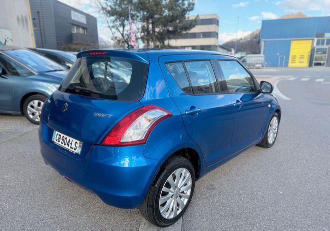 Suzuki Swift III 1.2 VVT 94 GLX 5P Bleu de 2012