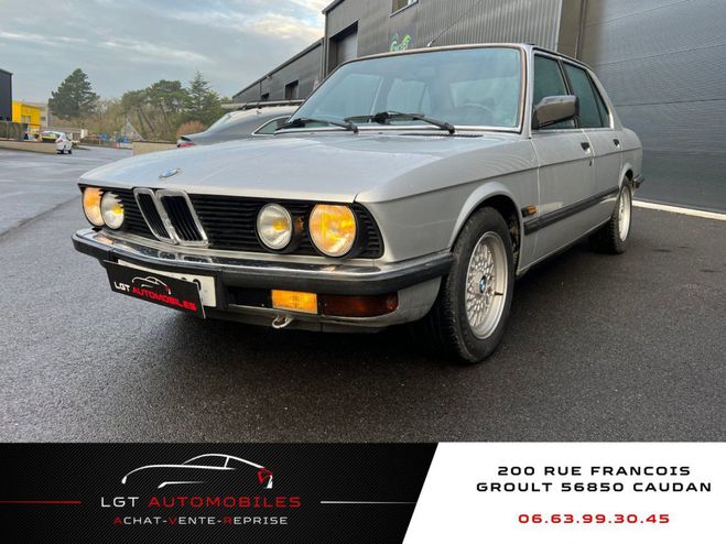 Cliquer pour voir la photo suivante BMW Serie 5 (E28) 528i 2.8 i 184cv INC. de 1982