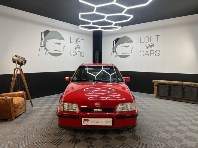 Opel Kadett 1.8i GSi Rouge de 1985