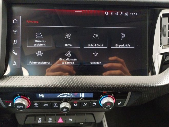 Audi A1 Sportback *NAVI*PDC*LED*TEMPOMAT*16 ZOLL Blanc M�tallique de 