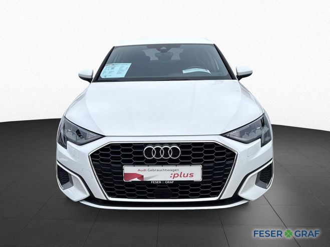 Audi A3 Sportback adv 30 TFSI S tro. ACC KLIMA S Blanc de 
