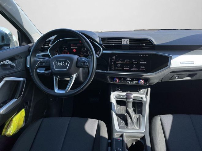 Audi Q3 35 TDI S tronic NAVI CARPLAY LED SHZ Argent� M�tallique de 