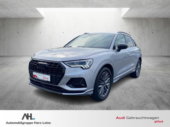 Cliquer pour voir la photo suivante Audi Q3 35 TFSI advanced S-tronic Navi AHK GRA V Argenté Métallique de