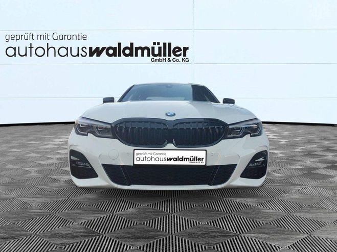BMW Serie 3 318 i Limousine M Sportpaket Blanc de 