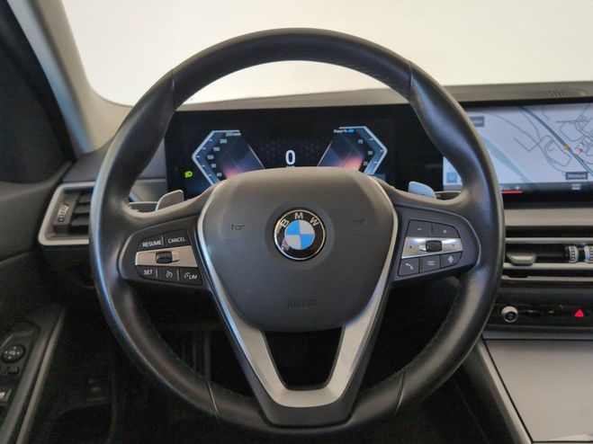 BMW Serie 3 318 i Tour Navi/LED/SHZ/PDCvo+hi/Sport-L Noir de 