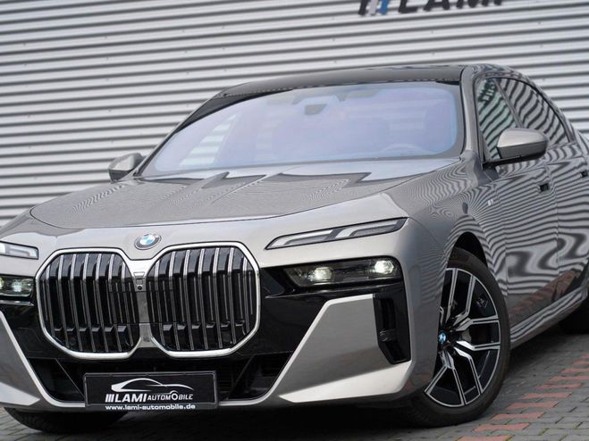 BMW Serie 7 740 ? Individuallackierung Oxid-Grau II  Gris M�tallique de 