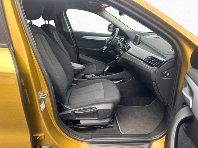 BMW X2 sDr18iA Advantage LED Parkassist DAB SHZ Or M�tallique de 