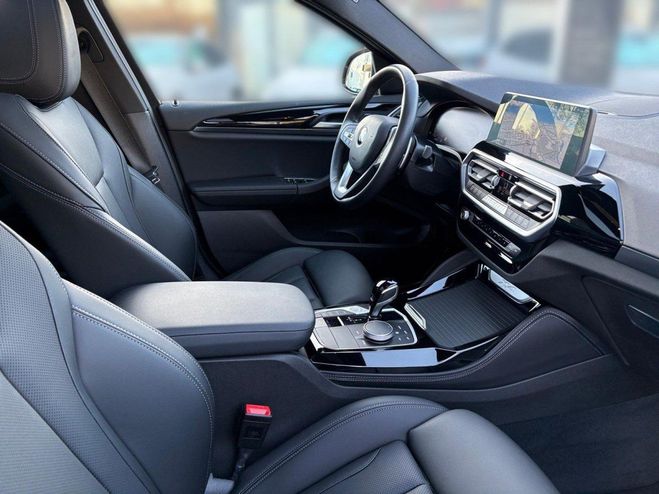BMW X4 xDrive20i AHK Pano Sportsitze DA PA SHZ  Noir de 