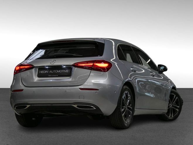 Mercedes Classe A 180 d PROGRESSIVE DISTR MBUX KAM TOTW LE Argent� M�tallique de 
