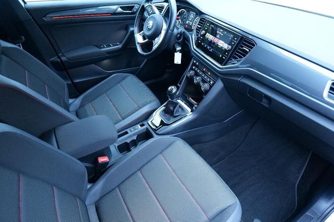 Volkswagen T Roc Sport 1.5 TSI 150PS 6-GANG APP PDC SITZH Blanc de 