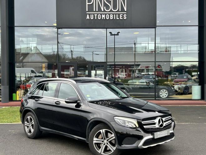 Cliquer pour voir la photo suivante Mercedes GLC 220 d Launch Edition 4-Matic Noir métallisé de 2015