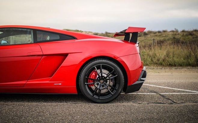 Lamborghini Gallardo Super Trofeo Stradale V10 5.2 570ch 83-1 Rouge de 2012