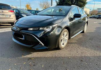  Voir d&eacute;tails -Toyota Corolla touring sport hydride 1.8 122h dynamic b &agrave; Thiais (94)