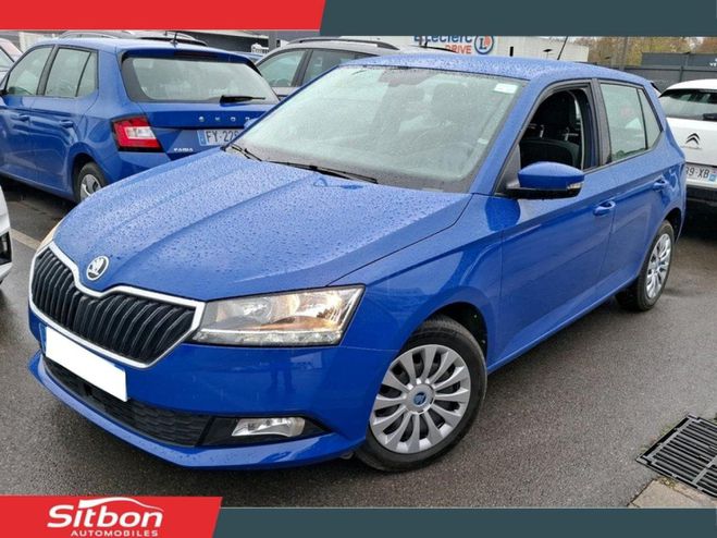 Cliquer pour voir la photo suivante Skoda Fabia 1.0 MPI 60 Business BLEU FONCE de 2020