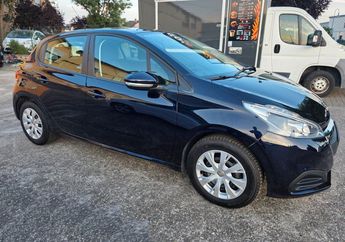  Voir d&eacute;tails -Peugeot 208 1.2l 82ch Active � partir de 111.11 -moi &agrave; Duppigheim (67)