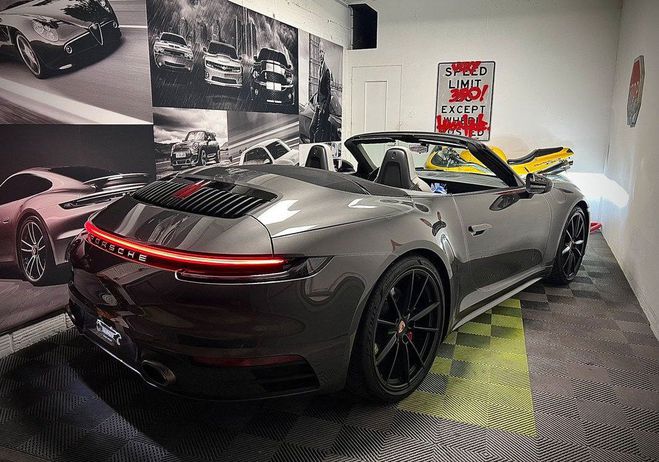 Porsche 911 (992) cabriolet 3.0 450 carrera s pdk Gris de 2019