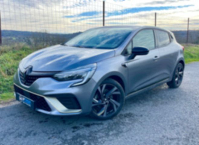 Renault Clio V 1.6 eTECH 145H FULL HYBRID ENGINEERED  de 2023