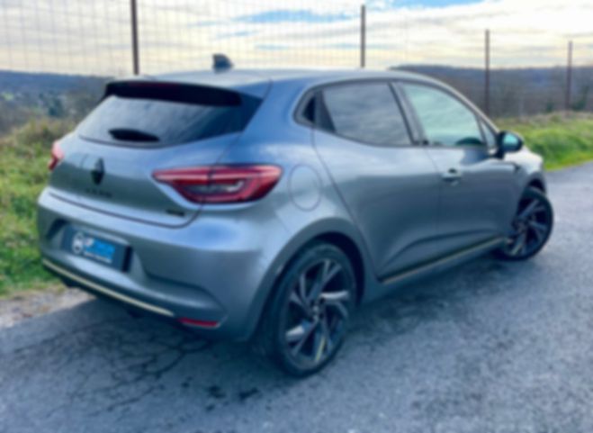 Renault Clio V 1.6 eTECH 145H FULL HYBRID ENGINEERED  de 2023