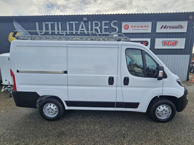 Peugeot Boxer FG 330 L1H1 2.2 BLUEHDI S&S 120CH PREMIU Blanc de 2021