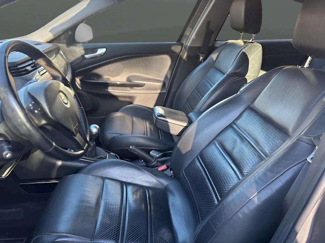 Alfa romeo Giulietta 1.6 JTDM DISTINCTIVE STOP&START GRIS F de 2012