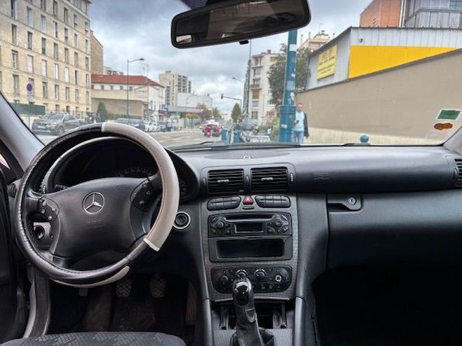 Mercedes Classe C 220 CDI AVANTGARDE BV6 GRIS C de 2001