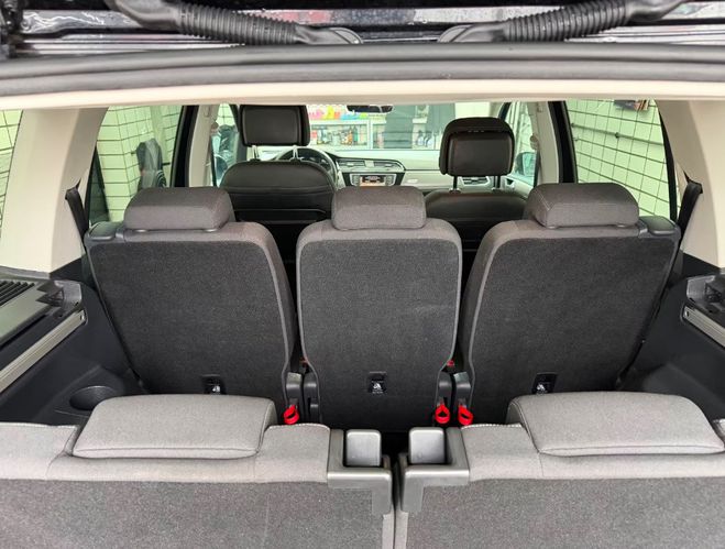 Volkswagen Touran III 2.0 TDI 150ch FAP DSG7 7 places * ga noir m�tal de 2017