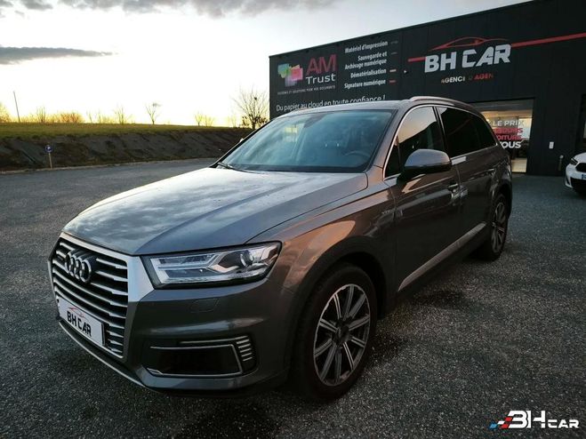 Audi Q7 3.0 TDI E-TRON 373H 260 PHEV HYBRID AMBI Gris de 2017