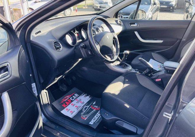Peugeot 308 1.6 HDi110 FAP Premium 5p Gris de 2010