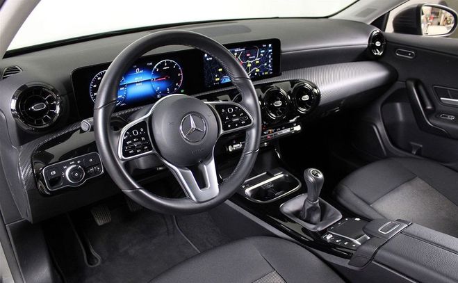 Mercedes Classe A IV 180 D BUSINESS LINE Gris de 2020