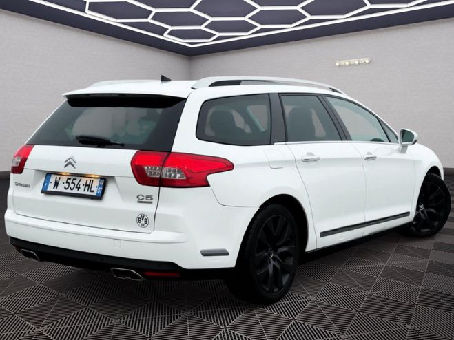 Citroen C5 Tourer Exclusive Plus 3.0 V6 HDi 240ch?  Blanc de 2011