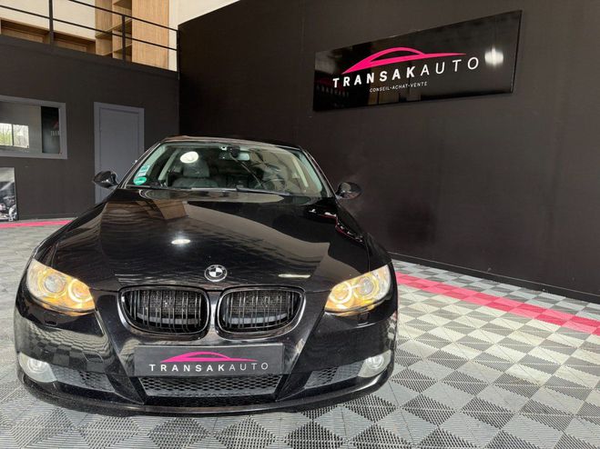 BMW Serie 3 COUPE E92 325i 218ch Luxe Steptronic A Noir de 2007