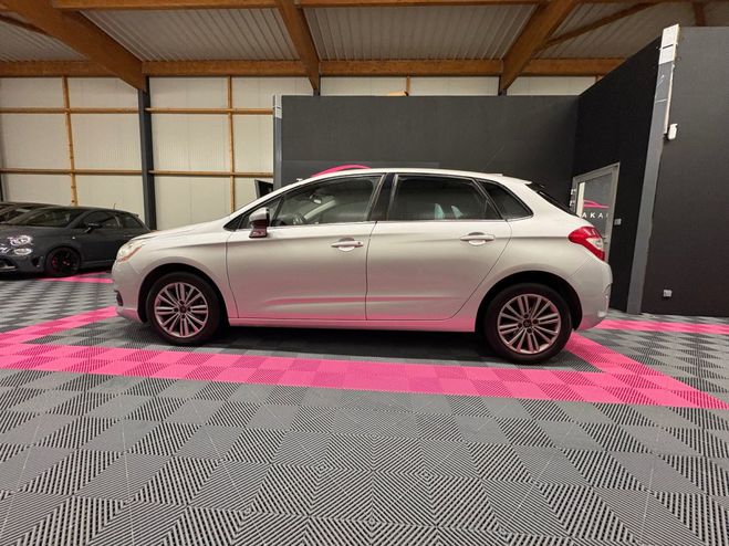 Citroen C4 HDi 90 Confort 2EME MAIN/SUIVI OK/ EMBRA Gris de 2012