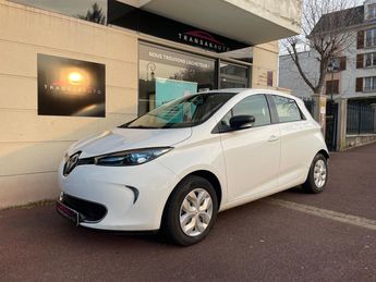  Voir d&eacute;tails -Renault Zoe R90 City // Charge Rapide &agrave;  Les Clayes-sous-Bois (78)