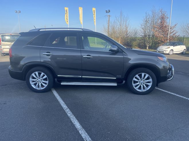 Kia Sorento 2.2 CRDI197 FAP PREMIUM NAVI BA 7PL MARRON  de 2012