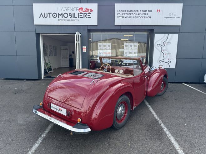 Triumph TR3 TR 1800 Roadster LHD boite m�canique RAR Rouge de 1948