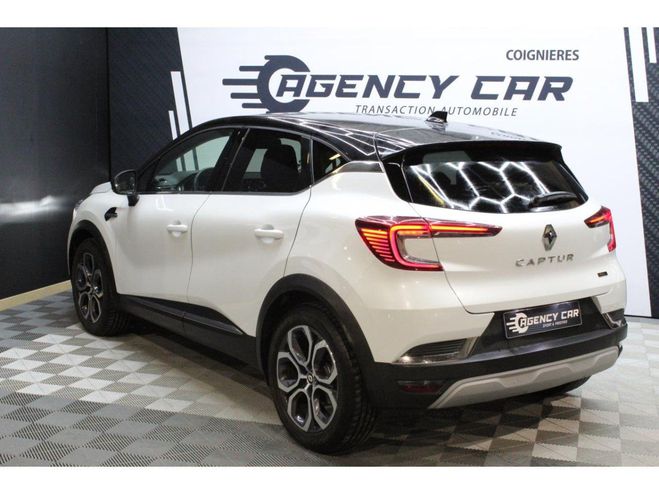 Renault Captur 1.6 E-Tech Hybride - 145 BLANC de 2023