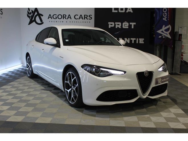 Alfa romeo Giulia 2.0 T - 280 - BVA Veloce Q4 - Si�ges �le BLANC de 2019