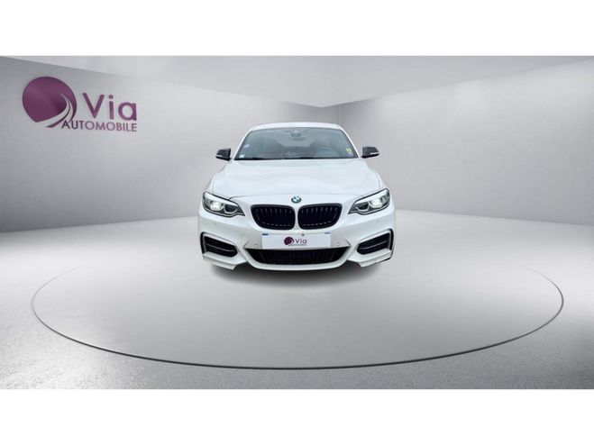 BMW Serie 2 M240i 240 i xDrive X DRIVE Coup� BVA M P BLANC de 2017
