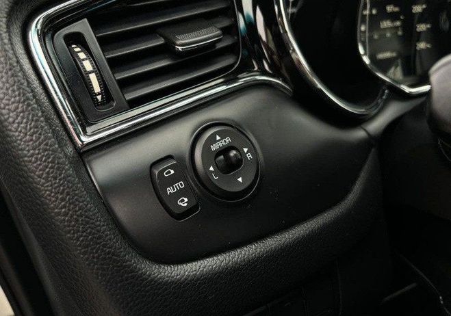 Kia Ceed d Ceed 1.6 CRDI 136CH ISG GT LINE Blanc de 2017