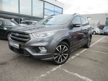  Voir d&eacute;tails -Ford Kuga 2.0 TDCi 180 SetS 4x4 BVM6 ST-Line &agrave; Aubi�re (63)