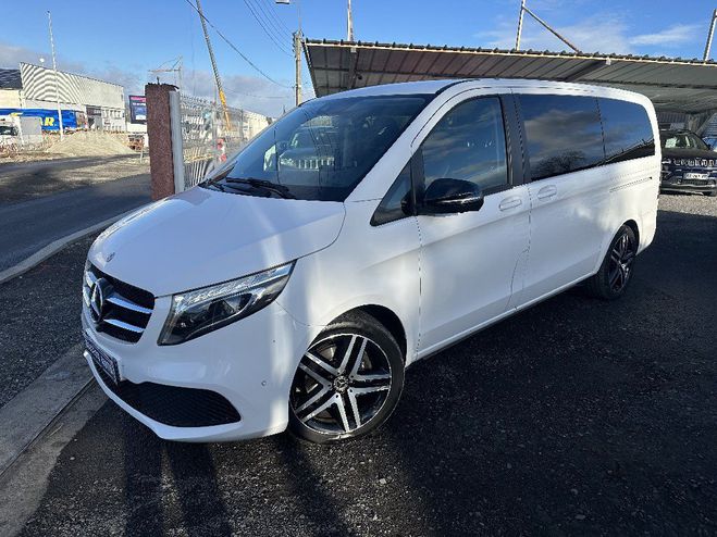 Cliquer pour voir la photo suivante Mercedes Classe V Extra-Long 300 d 9G-TRONIC 4-MATIC AMG Blanc de 2022