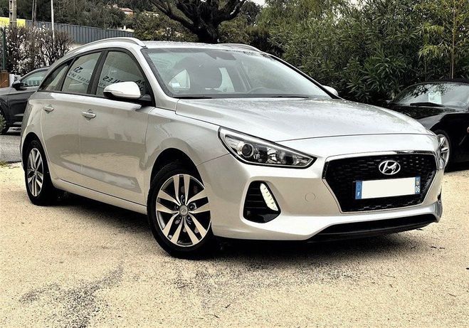 Hyundai I30 1.4 100CH BLUE DRIVE INITIA 5P Gris de 2017