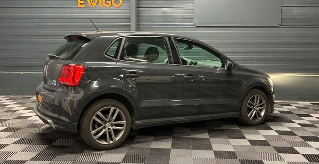 Volkswagen Polo 1.4 tdi 90 bluemotion r line 90ch Gris de 2017