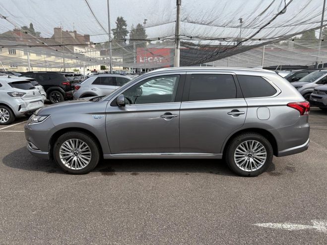 Mitsubishi Outlander III (2) PHEV TWIN MOTOR 4WD INSTYLE Gris m�tallis� de 2020