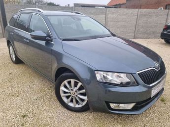  Voir d&eacute;tails -Skoda Octavia 1.6 CR TDi Ambition--CARNET--GPS--GARANT &agrave; Cuesmes (70)